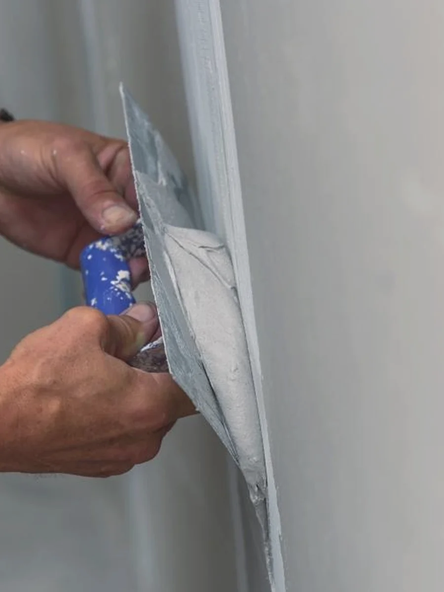 Steve Louis Peintre En Batiment Pleurtuit Votre Artisan Peintre En Batiment 1